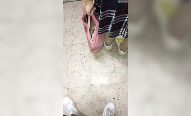 稀缺學姐專場 專業抄底靚麗制服學姐珍藏版 貼著美女屁股抄 有燈光加持畫質特好 超清4K原版 (13)