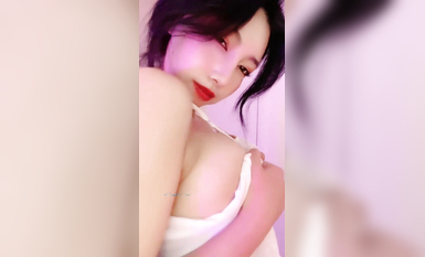 最新《瘋狂抖音》外篇之《抖音擦邊4》顏值主播各顯神通 閃現走光 刷邊瘋狂作死 扣逼漏奶 (147)