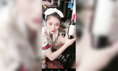 最新《瘋狂抖音》外篇之『三亞美女2』極品三亞外圍美女大秀身材 作死大尺度 摳B揉乳擠奶 (73)