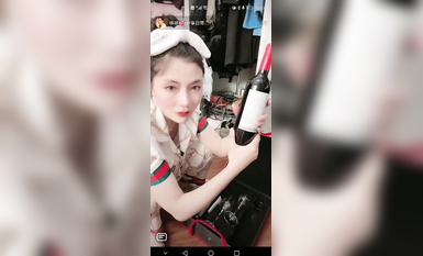 最新《瘋狂抖音》外篇之『三亞美女2』極品三亞外圍美女大秀身材 作死大尺度 摳B揉乳擠奶 (73)