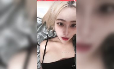 最新《瘋狂抖音》外篇之《抖音擦邊4》顏值主播各顯神通 閃現走光 刷邊瘋狂作死 扣逼漏奶 (263)