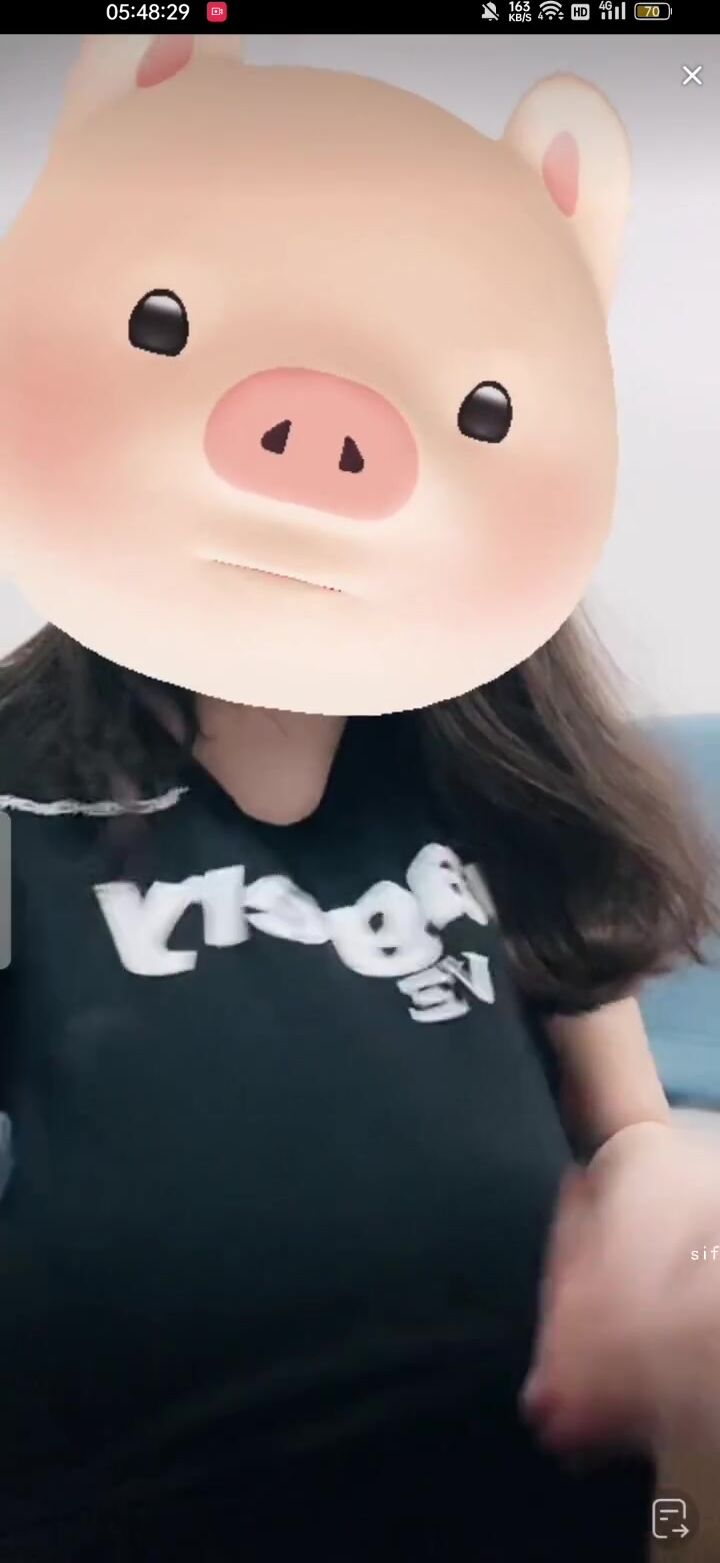 最新《瘋狂抖音》外篇之《抖音擦邊4》顏值主播各顯神通 閃現走光 刷邊瘋狂作死 扣逼漏奶 (91)