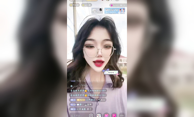 最新《瘋狂抖音》外篇之《抖音擦邊4》顏值主播各顯神通 閃現走光 刷邊瘋狂作死 扣逼漏奶 (25)