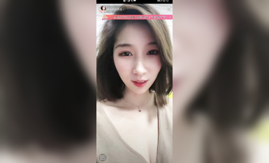 最新《瘋狂抖音》外篇之『三亞美女2』極品三亞外圍美女大秀身材 作死大尺度 摳B揉乳擠奶 (156)