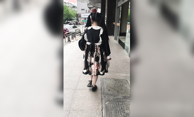 稀缺學姐專場 專業抄底靚麗制服學姐珍藏版 貼著美女屁股抄 有燈光加持畫質特好 超清4K原版 (44)