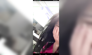 最新《瘋狂抖音》外篇之《抖音擦邊4》顏值主播各顯神通 閃現走光 刷邊瘋狂作死 扣逼漏奶 (108)