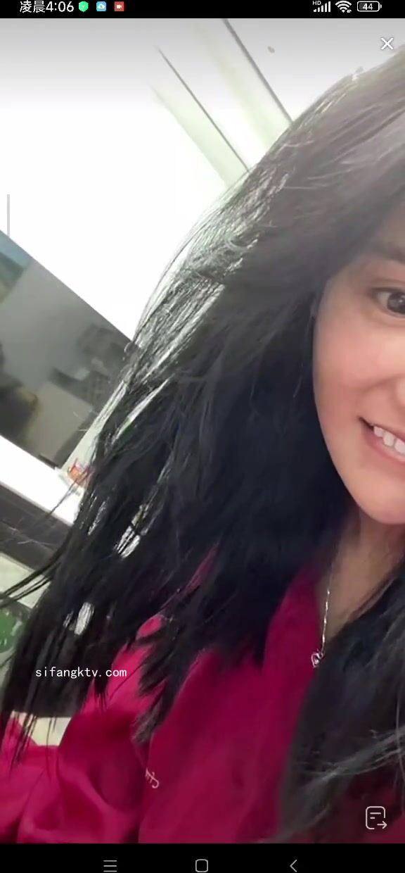 最新《瘋狂抖音》外篇之《抖音擦邊4》顏值主播各顯神通 閃現走光 刷邊瘋狂作死 扣逼漏奶 (108)