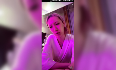 最新《瘋狂抖音》外篇之《抖音擦邊4》顏值主播各顯神通 閃現走光 刷邊瘋狂作死 扣逼漏奶 (152)