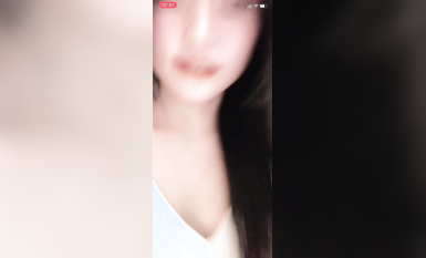 最新《瘋狂抖音》外篇之『三亞美女2』極品三亞外圍美女大秀身材 作死大尺度 摳B揉乳擠奶 (23)