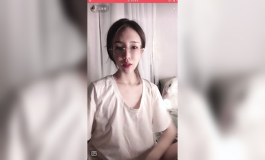 最新《瘋狂抖音》外篇之《抖音擦邊4》顏值主播各顯神通 閃現走光 刷邊瘋狂作死 扣逼漏奶 (156)