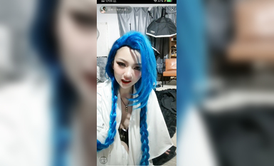 最新《瘋狂抖音》外篇之『三亞美女2』極品三亞外圍美女大秀身材 作死大尺度 摳B揉乳擠奶 (122)