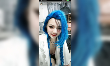 最新《瘋狂抖音》外篇之『三亞美女2』極品三亞外圍美女大秀身材 作死大尺度 摳B揉乳擠奶 (122)