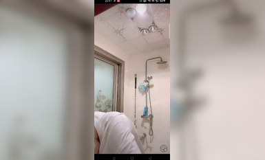 最新《瘋狂抖音》外篇之《抖音擦邊4》顏值主播各顯神通 閃現走光 刷邊瘋狂作死 扣逼漏奶 (58)