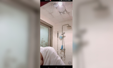 最新《瘋狂抖音》外篇之《抖音擦邊4》顏值主播各顯神通 閃現走光 刷邊瘋狂作死 扣逼漏奶 (58)