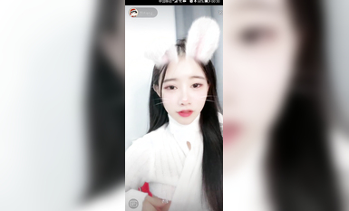 最新《瘋狂抖音》外篇之『三亞美女2』極品三亞外圍美女大秀身材 作死大尺度 摳B揉乳擠奶 (194)