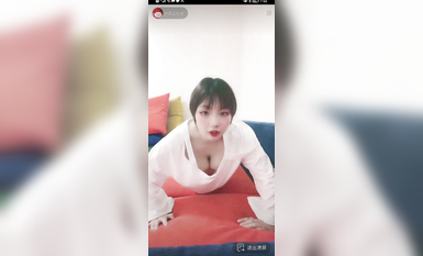 最新《瘋狂抖音》外篇之『三亞美女2』極品三亞外圍美女大秀身材 作死大尺度 摳B揉乳擠奶 (127)