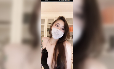 最新《瘋狂抖音》外篇之《抖音擦邊4》顏值主播各顯神通 閃現走光 刷邊瘋狂作死 扣逼漏奶 (138)