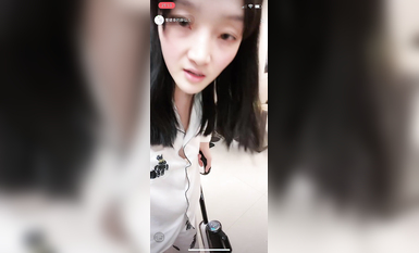 最新《瘋狂抖音》外篇之『三亞美女2』極品三亞外圍美女大秀身材 作死大尺度 摳B揉乳擠奶 (87)