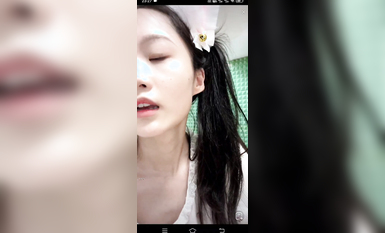 最新《瘋狂抖音》外篇之《抖音擦邊4》顏值主播各顯神通 閃現走光 刷邊瘋狂作死 扣逼漏奶 (237)