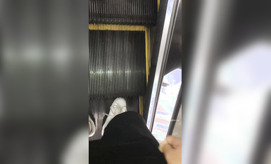 稀缺學姐專場 專業抄底靚麗制服學姐珍藏版 貼著美女屁股抄 有燈光加持畫質特好 超清4K原版 (47)