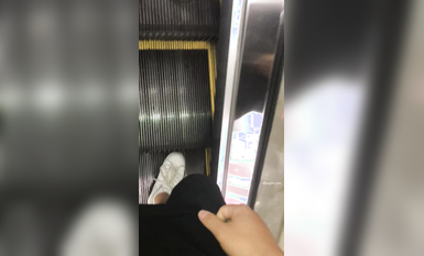 稀缺學姐專場 專業抄底靚麗制服學姐珍藏版 貼著美女屁股抄 有燈光加持畫質特好 超清4K原版 (47)