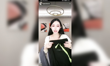 最新《瘋狂抖音》外篇之《抖音擦邊4》顏值主播各顯神通 閃現走光 刷邊瘋狂作死 扣逼漏奶 (228)