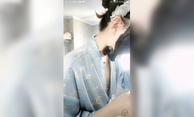 最新《瘋狂抖音》外篇之《抖音擦邊4》顏值主播各顯神通 閃現走光 刷邊瘋狂作死 扣逼漏奶 (172)