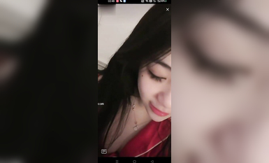 最新《瘋狂抖音》外篇之《抖音擦邊4》顏值主播各顯神通 閃現走光 刷邊瘋狂作死 扣逼漏奶 (177)