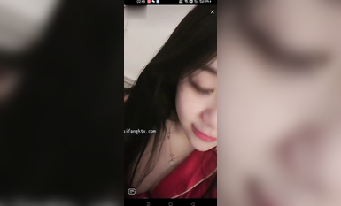 最新《瘋狂抖音》外篇之《抖音擦邊4》顏值主播各顯神通 閃現走光 刷邊瘋狂作死 扣逼漏奶 (177)