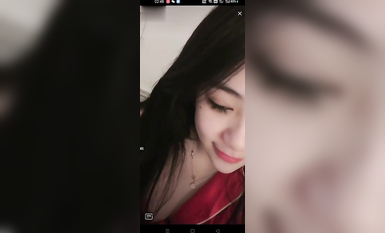 最新《瘋狂抖音》外篇之《抖音擦邊4》顏值主播各顯神通 閃現走光 刷邊瘋狂作死 扣逼漏奶 (177)