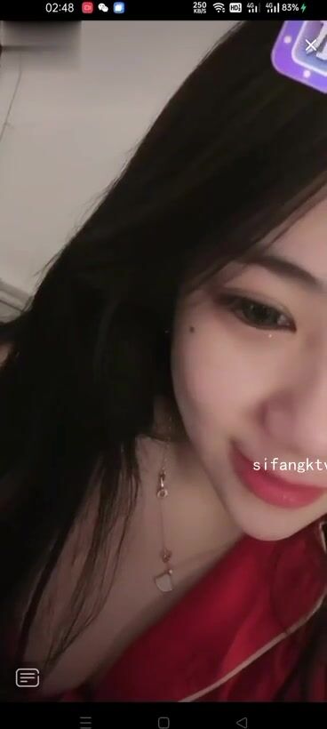 最新《瘋狂抖音》外篇之《抖音擦邊4》顏值主播各顯神通 閃現走光 刷邊瘋狂作死 扣逼漏奶 (177)