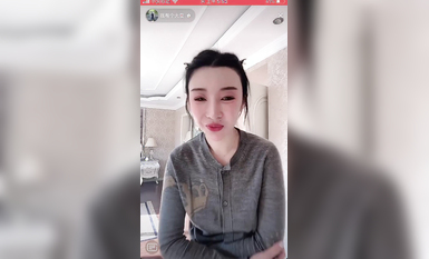 最新《瘋狂抖音》外篇之『三亞美女2』極品三亞外圍美女大秀身材 作死大尺度 摳B揉乳擠奶 (201)