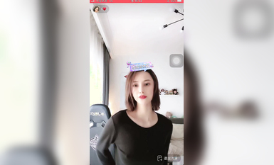 最新《瘋狂抖音》外篇之『三亞美女2』極品三亞外圍美女大秀身材 作死大尺度 摳B揉乳擠奶 (137)