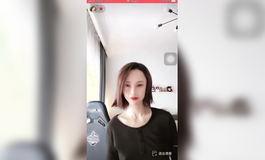 最新《瘋狂抖音》外篇之『三亞美女2』極品三亞外圍美女大秀身材 作死大尺度 摳B揉乳擠奶 (137)