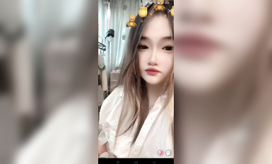 最新《瘋狂抖音》外篇之《抖音擦邊4》顏值主播各顯神通 閃現走光 刷邊瘋狂作死 扣逼漏奶 (127)