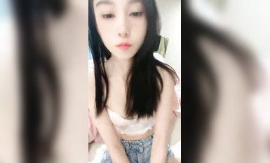 重磅核彈！高人氣女神~20小時~【小悅悅】裸舞~啪啪~噴水~~ (14)