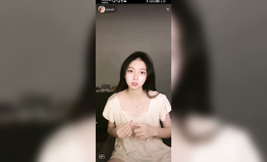 最新《瘋狂抖音》外篇之《抖音擦邊4》顏值主播各顯神通 閃現走光 刷邊瘋狂作死 扣逼漏奶 (6)