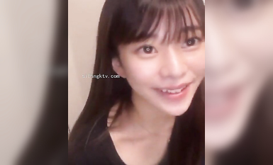 最新《瘋狂抖音》外篇之《抖音擦邊4》顏值主播各顯神通 閃現走光 刷邊瘋狂作死 扣逼漏奶 (287)