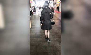 稀缺學姐專場 專業抄底靚麗制服學姐珍藏版 貼著美女屁股抄 有燈光加持畫質特好 超清4K原版 (27)