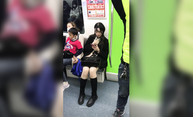 稀缺學姐專場 專業抄底靚麗制服學姐珍藏版 貼著美女屁股抄 有燈光加持畫質特好 超清4K原版 (20)