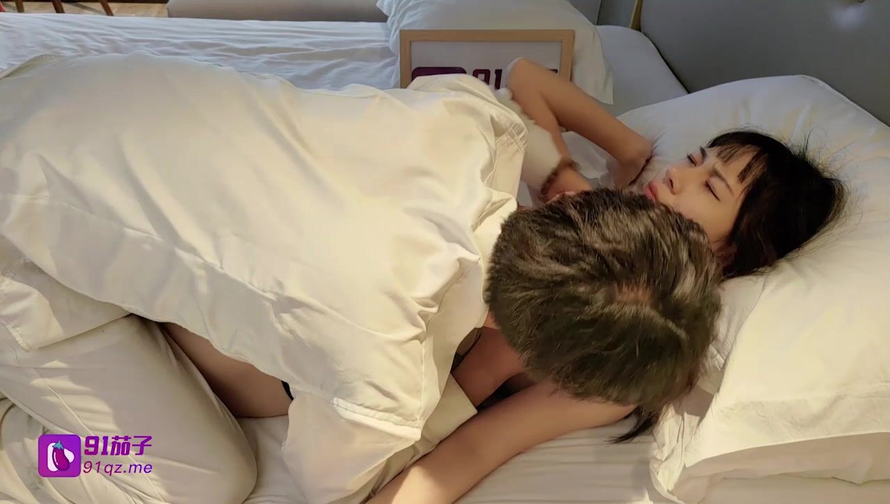 美女救夫心切 約談律師上訴不料被內射中出 女神糖糖