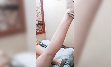 【美乳御姐】【小北鼻貝貝】小合集，白虎御姐的道具大秀~ (5)