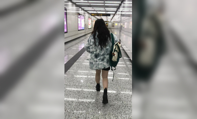 稀缺學妹專場 專業抄底靚麗學生妹JK制服 掀裙開閃光燈強抄 看的心驚肉跳太刺激 超清4K原版 (60)