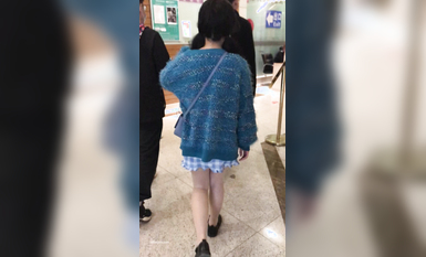 稀缺學妹專場 專業抄底靚麗學生妹JK制服 掀裙開閃光燈強抄 看的心驚肉跳太刺激 超清4K原版 (39)