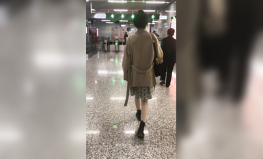 稀缺學妹專場 專業抄底靚麗學生妹JK制服 掀裙開閃光燈強抄 看的心驚肉跳太刺激 超清4K原版 (18)