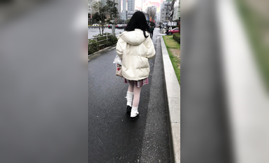 稀缺學妹專場 專業抄底靚麗學生妹JK制服 掀裙開閃光燈強抄 看的心驚肉跳太刺激 超清4K原版 (55)