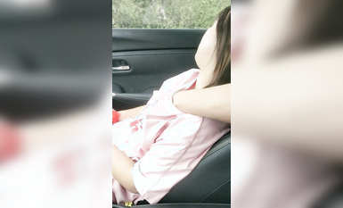 野外~玩刺激~玩心跳~【無敵小表妹】2男2女~車震小樹林~茅屋~ (6)