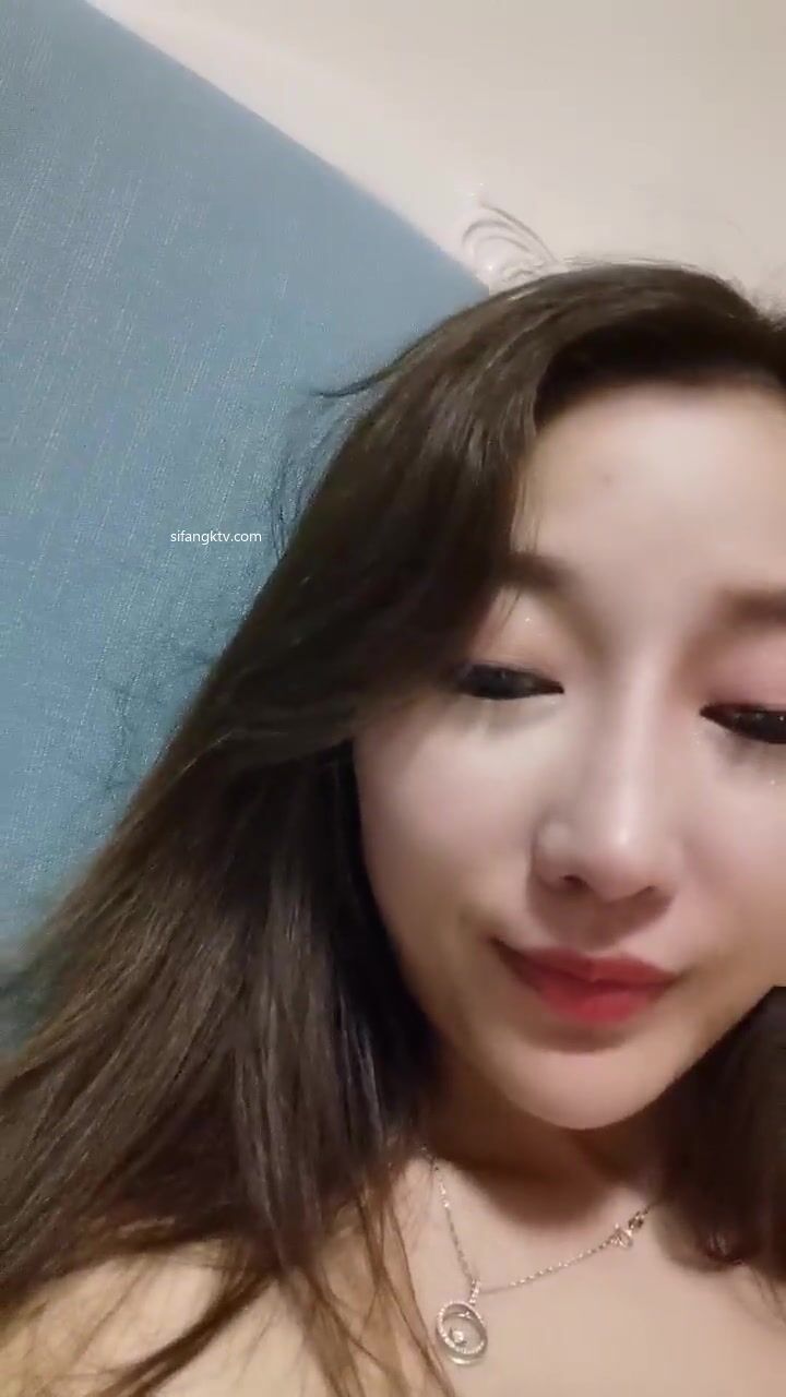 高顏值【慾火小妖】新人美女口活一流啪啪顏射自慰秀~ (3)