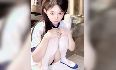 微博紅人頂級容顏蘿莉正妹【倦倦喵】露臉私人訂制體操服手腳束縛自慰放尿模仿吞精無水原檔 (5)