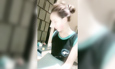 核彈！封面模特女神~20小時~【妍妍】長腿美臀~道具狂插！ (11)